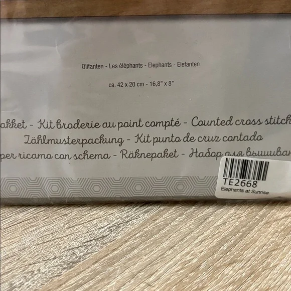 Vervaco DIY Cross Stitch Kit with Elephants - Picture 5 of 6